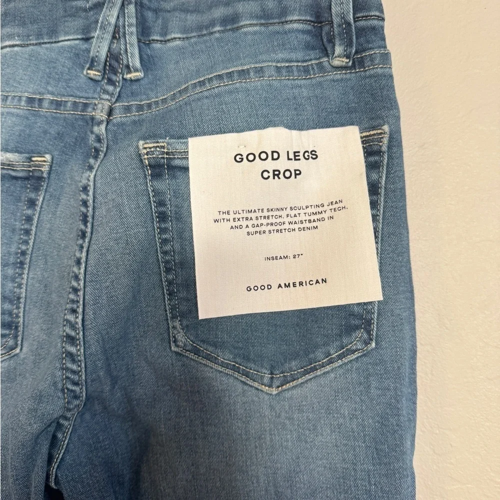Good American Good Legs Crop Women's Blue Jeans - Picture 3 of 8